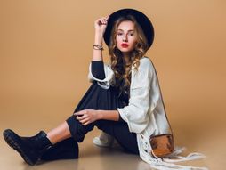 žena, moda, šešir, kardigan