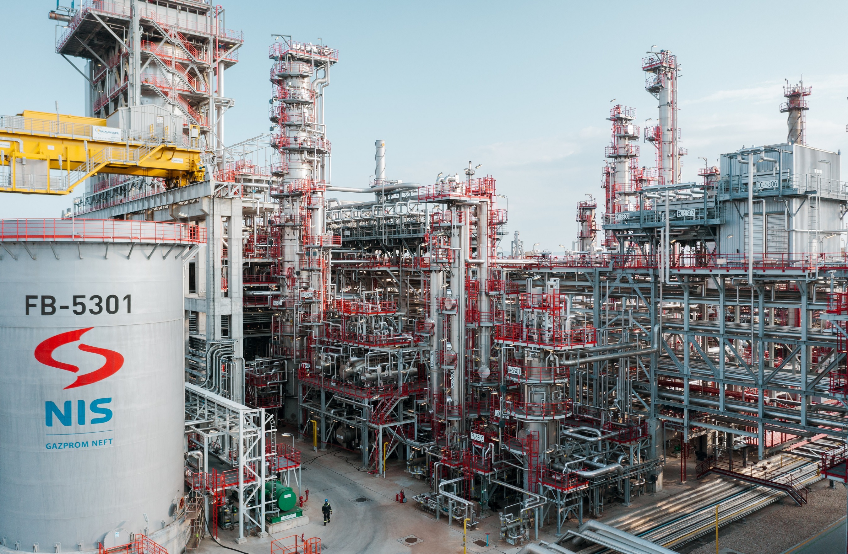 Velika promena na čelu Naftne industrije Srbije!