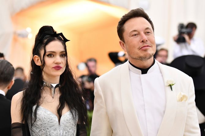 Elon Musk Grimes Ilon Mask Grajms