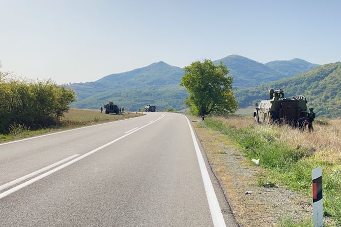 JARINJE Vojska Srbije VOZILA