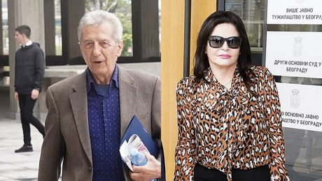 Miroslav Ilić Mirjana Antonović pred Palatom pravde fičer Miroslav Ilić Mirjana Antonović pred Palatom pravde fičer