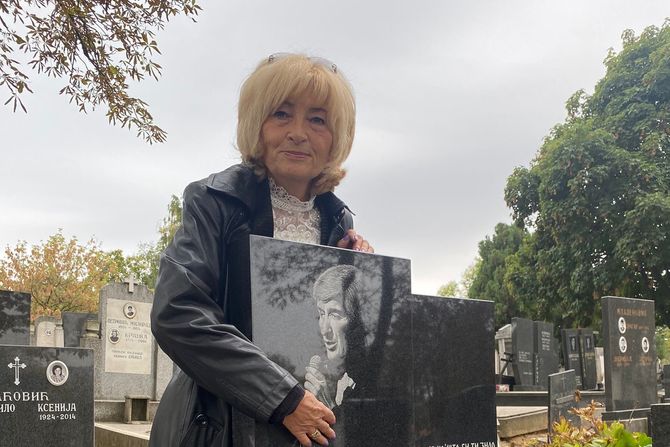 Toma Zdravković pomen godišnjica Gordana Zdravković Toma Zdravković pomen godišnjica Gordana Zdravković