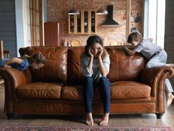 Out of control nervoza stres mama deca