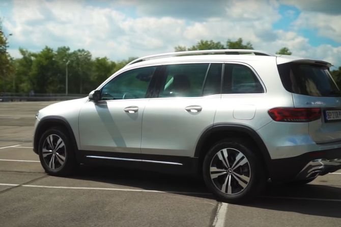 Mercedes-Benz GLB Mercedes-Benz GLB