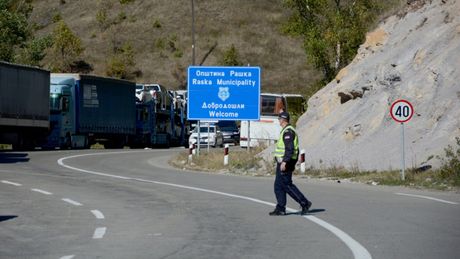 Kosovo Jarinje granica prelaz