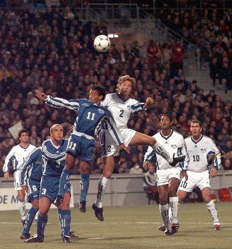 Antony De Avila, Heimo Pfeifenberger, Zinedine Zidane, Patrick Kluivert, Chilean Javier Margas Antony De Avila, Heimo Pfeifenberger, Zinedine Zidane, Patrick Kluivert, Chilean Javier Margas