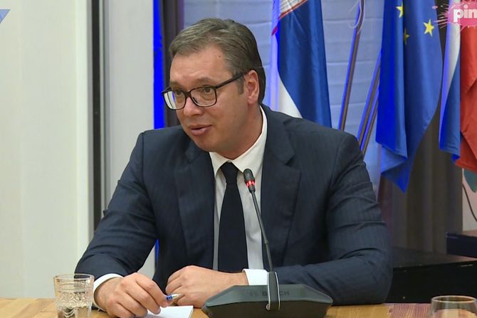 aleksandar vučić, slovenija