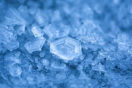 led, kristali leda