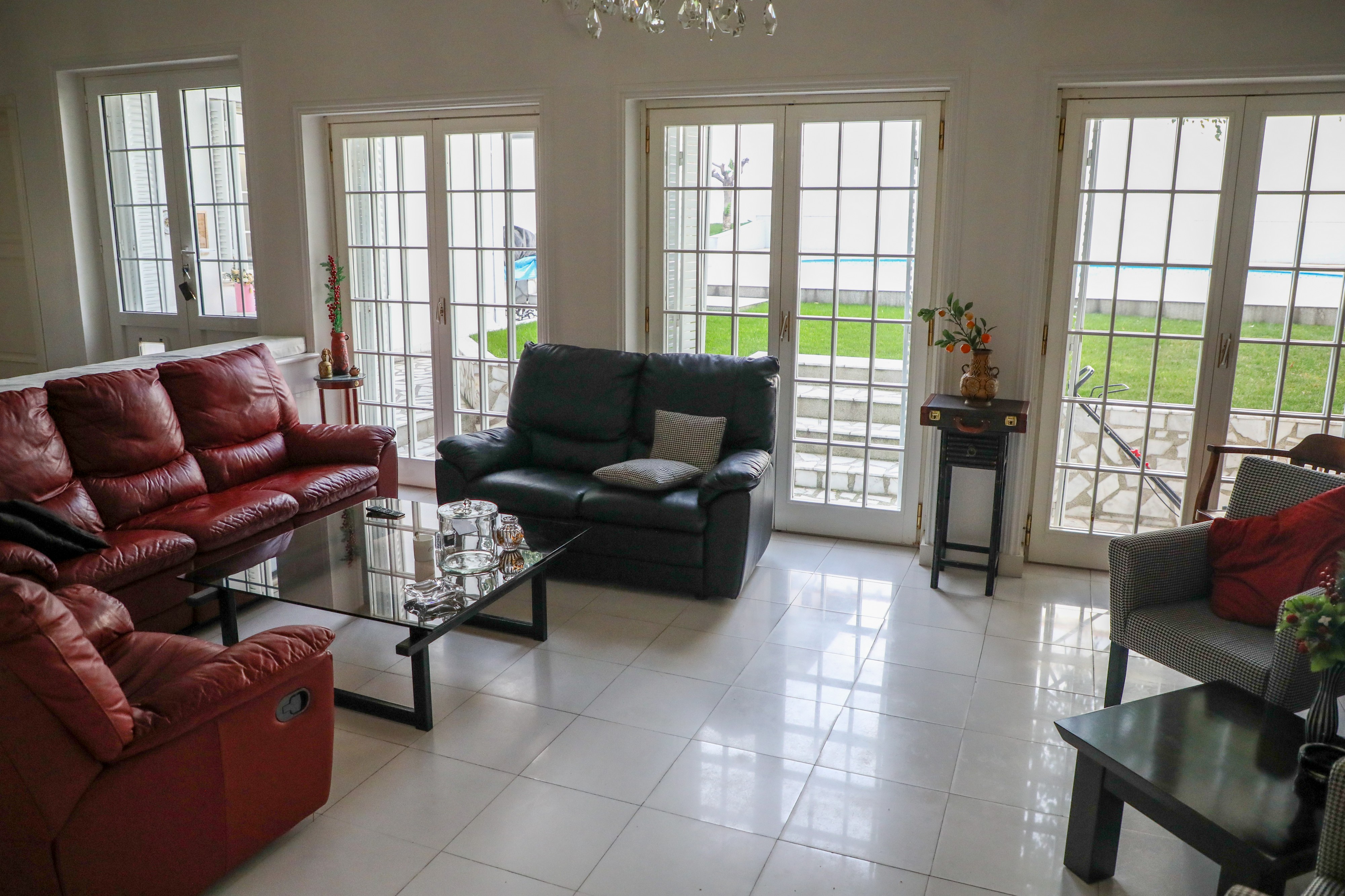 "Imamo dve kuće, on će biti naslednik" Bivšeg zadrugara čeka ogromno bogatstvo, a sad se oglasio iz luks vile