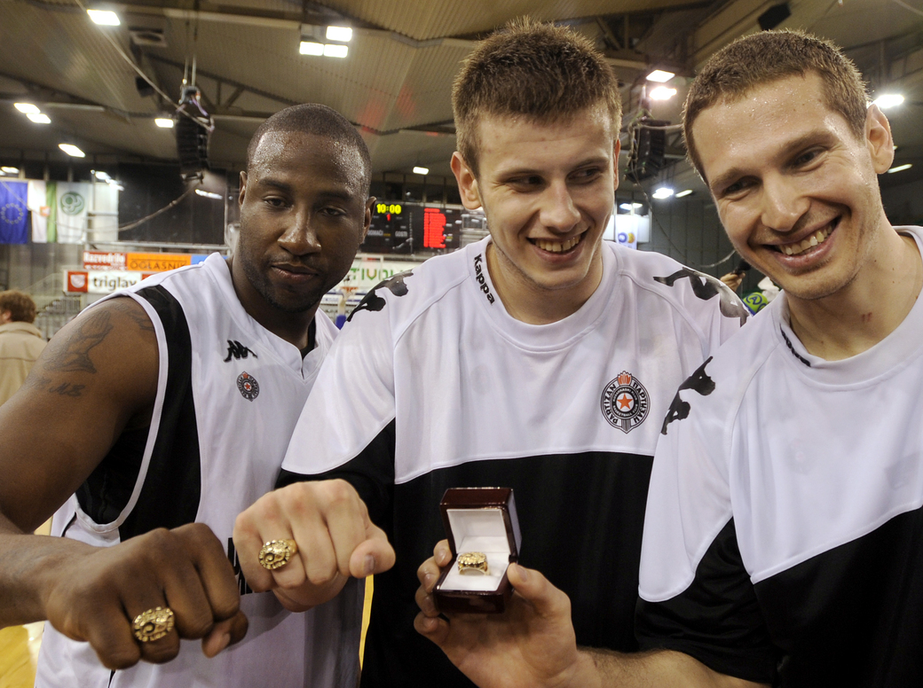 Bivšem igraču Partizana teško pala smrt Vujoševića: 