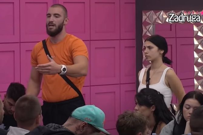 Milica Veselinović i Mensur Ajdarpašić Milica Veselinović i Mensur Ajdarpašić