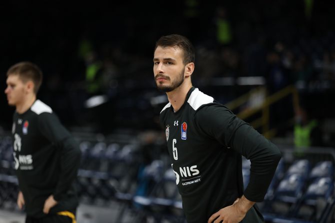 Nemanja Dangubić