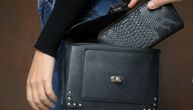 "Najlakše je žene u šopingu opljačkati": Snimak džeparenja iz jedne prodavnice, ukraden novčanik