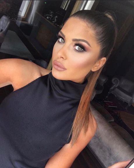 Ana Radulović Ana Radulović