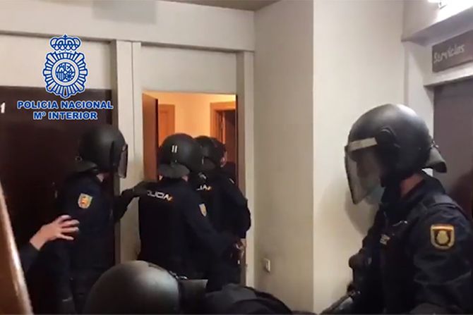 Policija Španija hapšenje