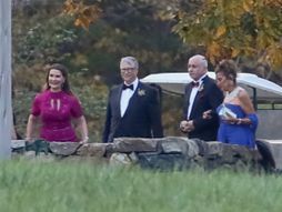 Dženifer Gejts venčanje , Bil i Melinda, Jennifer Gates  her parents Bill and Melinda Gates