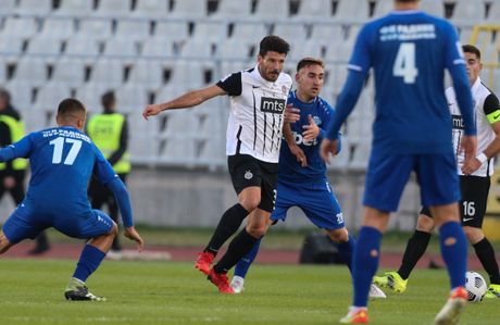 Partizan vodi u Humskoj protiv Radnika golom Miloša Jojića