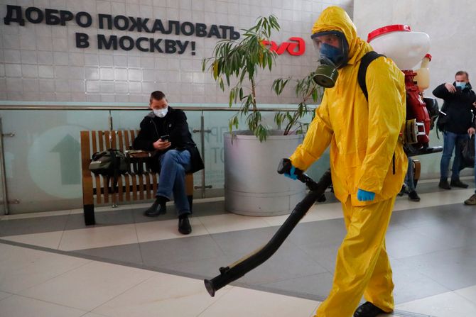 Moskva, Rusija, korona virus, dezinfekcija Moskva, Rusija, korona virus, dezinfekcija