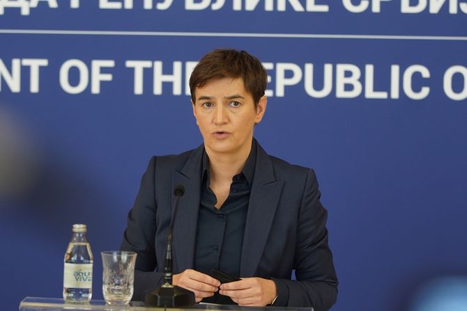 Ana Brnabić, kovid propusnica