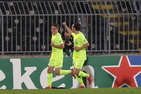 Sven Kums Sven Kums
