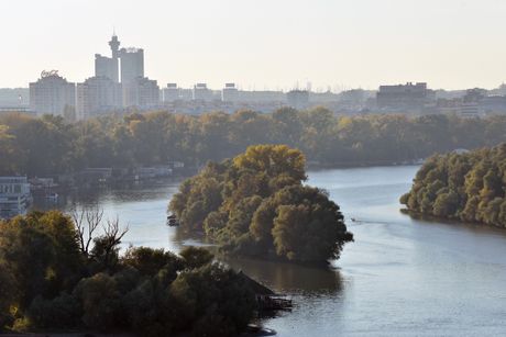 Ušće, Sava, Dunav, Panorama Beograda,Lepo vreme, jesen, sunčano sunčan dan, vremenska prognoza