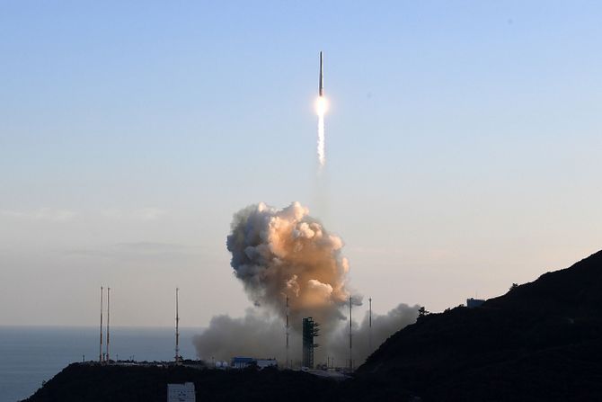 Južna Koreja raketa lansiranje Nuri rocket