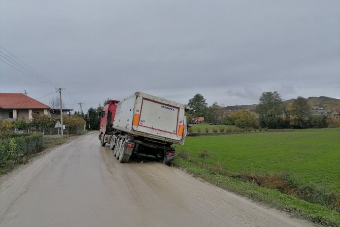 kamion, čačak, selo, radovi