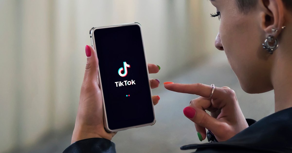 Ovo je PRVI ZNAK da ste zavisni od TikTok-a: Prepoznajte simptom na vreme