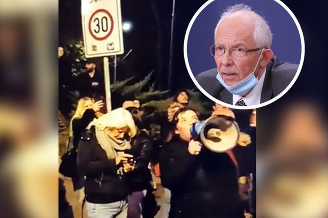 Predrag Kon kuća protest demonstracije