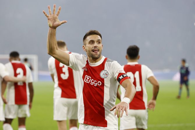 Dušan Tadić, FK Ajaks