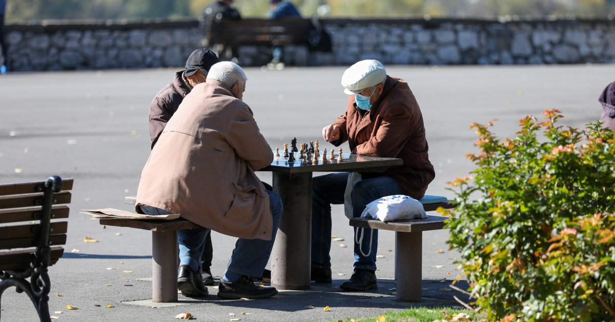 Rađa se sve manje beba, društvo sve starije: Ovo je slika Srbije za 30 godina, smete li da je pogledate?