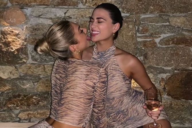 Nikol Beri, Dele Ali Nikol Beri, Dele Ali