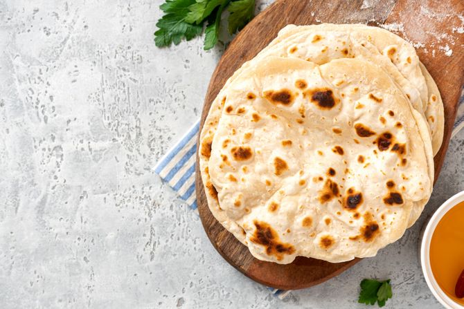 Domaće tortilje, hleb, pita