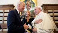 Bajden pozdravio odluku pape da sveštenici mogu da blagosiljaju istopolne parove