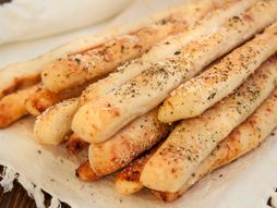 Štapići slano testo pecivo