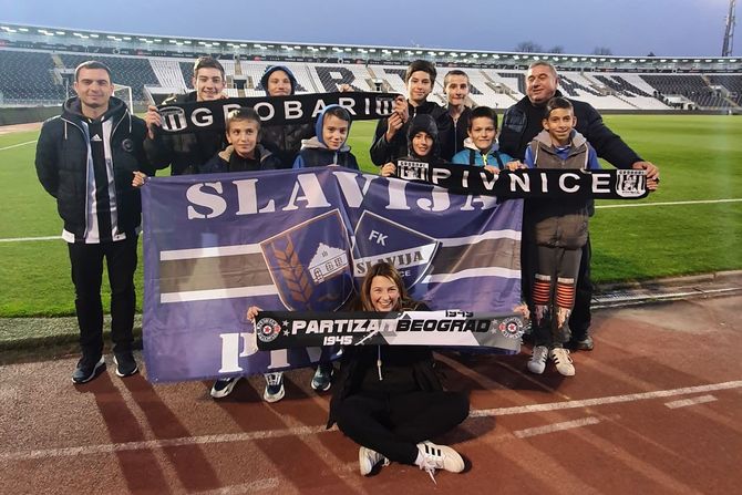 FK Slavija Pivnice, Partizan deca