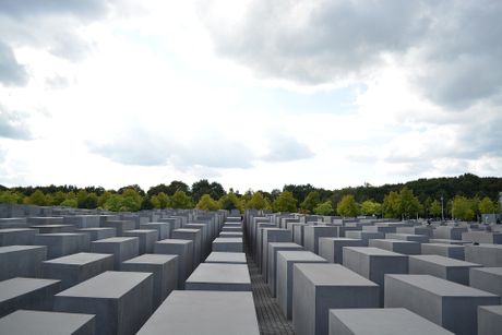 Holocaust Memorial berlin, Memorijalni centar holokausta u Berlinu