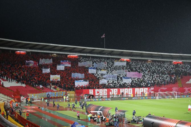 FK Crvena Zvezda - Mitjiland, Mitjulend