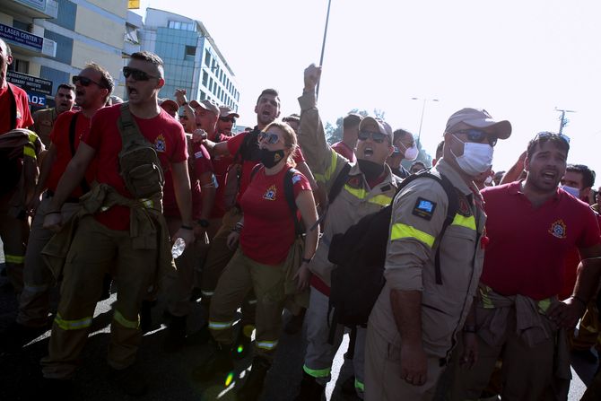 Climate Greece Firefighters