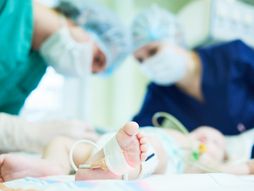 Beba u bolnici, bolnica