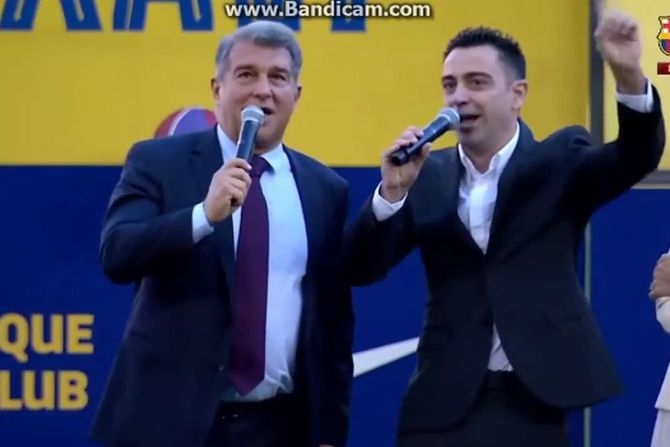 Ćavi Ernandez Ćavi Ernandez