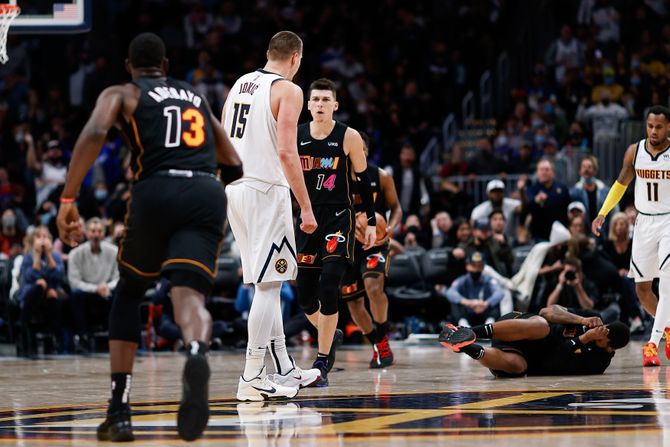 Nikola Jokić Markif Moris Nikola Jokić Markif Moris