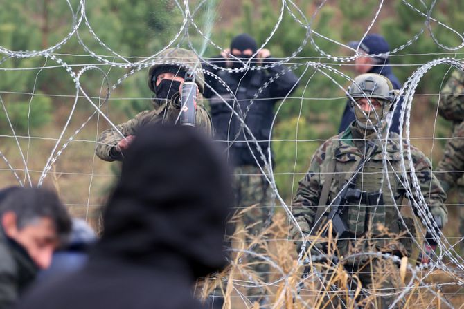 Migranti, Poljska, Belorusija, granica