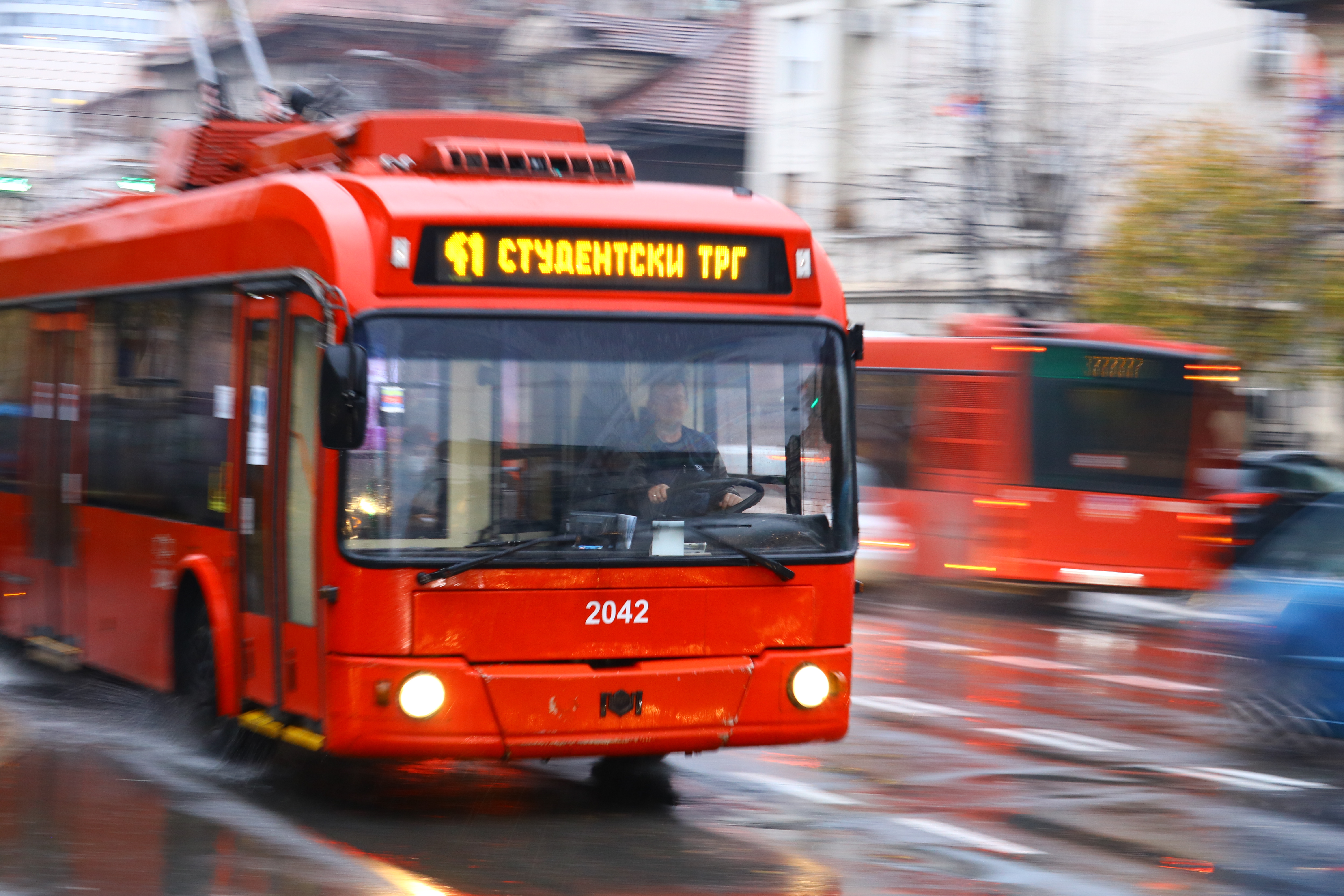 Da li je ovo rešenje za naftnu krizu od koje strepimo: GSP pronašao rešenje, kupuje 60 "supertrolejbusa"