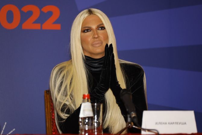 Jelena Karleuša, Goran Vesic KZŠ Nova Godina