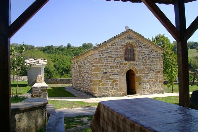 Manastir Svetih Vrača Kozme i Damjana, Zočište