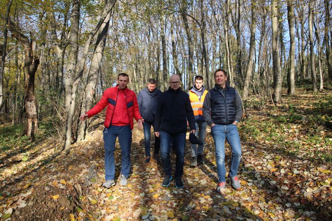 Oblazak trim staze na Fruškoj Gori Oblazak trim staze na Fruškoj Gori