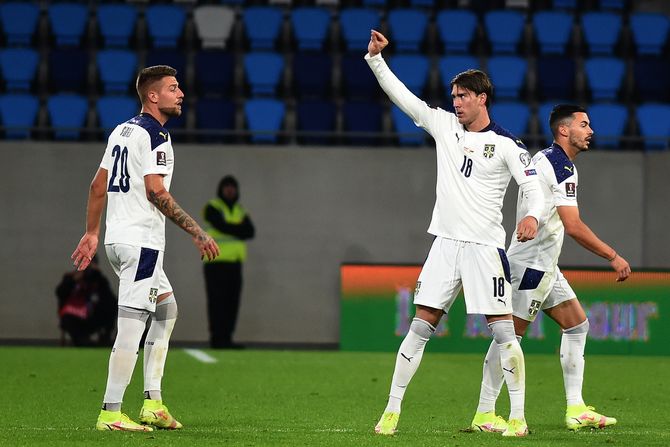 Dušan Vlahović Dušan Vlahović