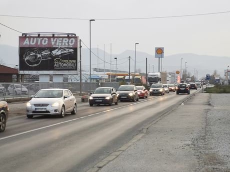 Auto-put Miloš Veliki, gužve, saobraćajne gužve