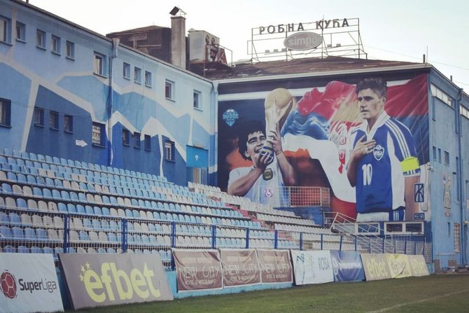 Dragan Stojković Piksi, FK Radnik Surdulica, mural